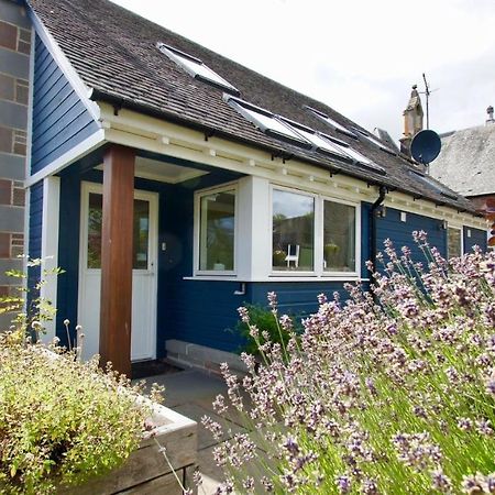 Fire Station Cottage Comrie Exterior photo